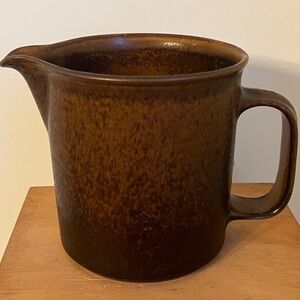 Arabia Finland Ruska Stoneware 32oz Pitcher Designed by Ulla Procope MCM Retired